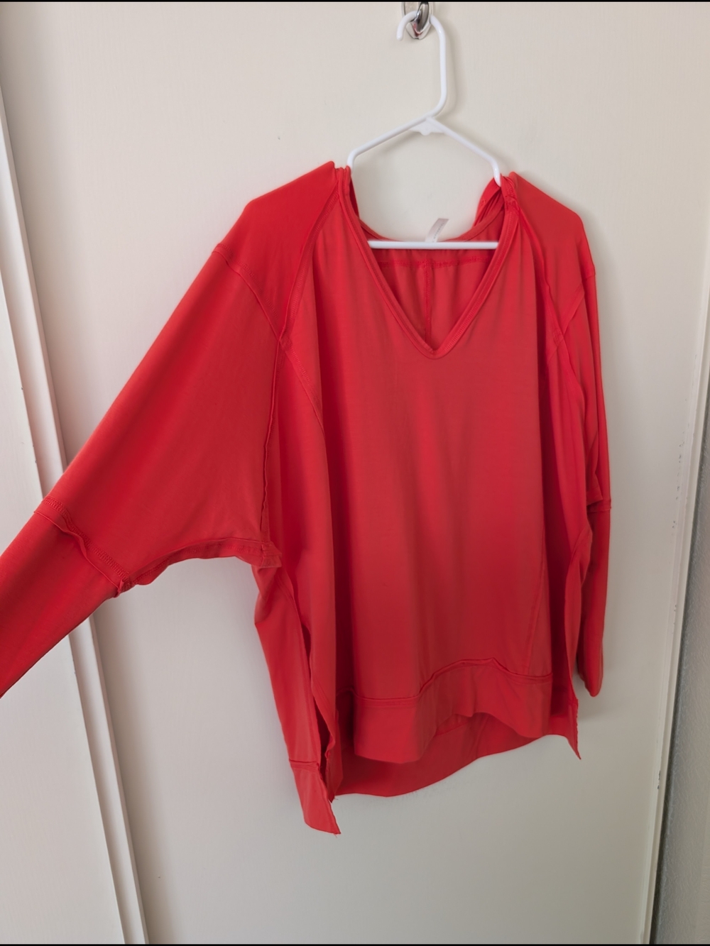 FP Movement Womens Medium Oversized Hooded Top Coral Activewear Athleisure - Picture 4 of 8